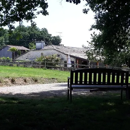 Les Gravets Maison d'hôtes Sigalens