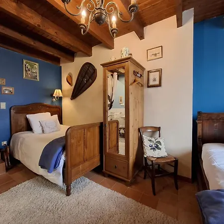 Les Gravets Πανσιόν Sigalens