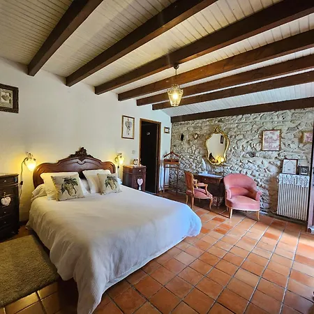 Maison d'hôtes Les Gravets Sigalens