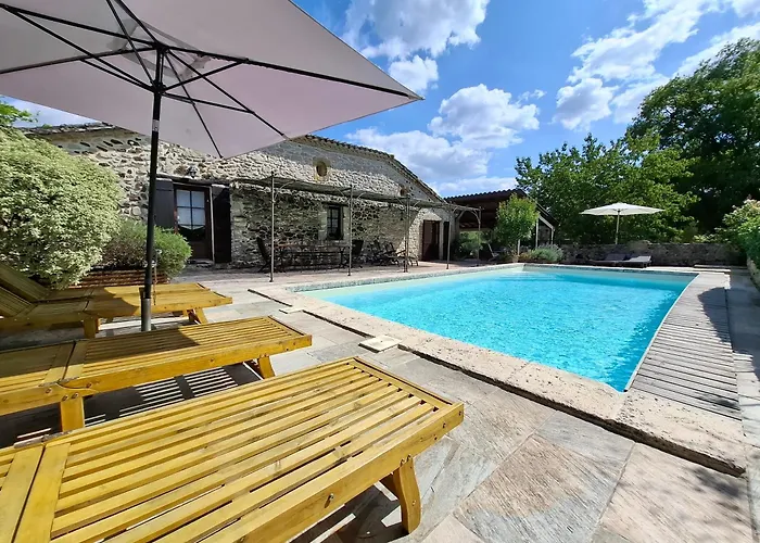 Les Gravets Гостевой дом Sigalens